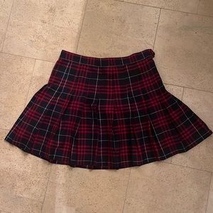 American Apparel Red Plaid Tennis Skirt (Size Large)